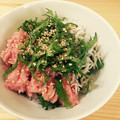 uchico1006's cooksnap of when they made のっけるだけ！まぐろ＆釜揚げしらす丼.