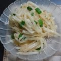 なおつん0802's cooksnap of when they made 簡単！大根のピリ辛ごまのサラダ.