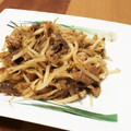 ちゃむ♡'s cooksnap of when they made 簡単♡豚肉ともやしのマヨソース炒め.
