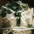かぴーな's cooksnap of when they made もやしのみそ汁.