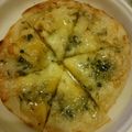 桜里☆'s cooksnap of when they made ブルーチーズのピザ.