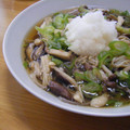 サオリ's cooksnap of when they made 温つゆジャーっと！炒めきのこのみぞれ蕎麦.