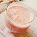 じゅんな！！！'s cooksnap of when they made 簡単！イチゴとリンゴの豆乳スムージー.