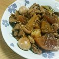 YuzuKizu's cooksnap of when they made ヨシダのたれ♡大根と豚の煮物.