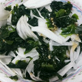 あやかんぱり's cooksnap of when they made 新玉と生わかめのサラダ.