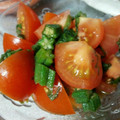 ゆまうさ｡･ｘ･'s cooksnap of when they made トマトとオクラのサラダ.