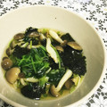 まゆえび's cooksnap of when they made 三つ葉としめじと海苔のお浸し.