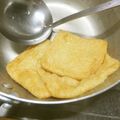 ネコかえる's cooksnap of when they made 水が飛ばない★お麩or油揚げの水切り方法.