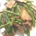 sonop's cooksnap of when they made 豚バラといんげんのガーリックソルト炒め.