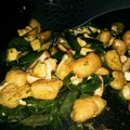 まこパパ's cooksnap of when they made ☆生めかぶと厚揚げのねばとろ〜炒め☆.