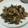 椋かぁちゃん's cooksnap of when they made 大好き！大葉香る～♪きのこと豚肉炒め☆.