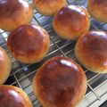Ｆｒａｕめるひゃー's cooksnap of when they made ＨＢで黒糖パン～バタークリーム入り～.