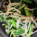nachi61's cooksnap of when they made レンジで簡単節約‼菜っ葉ともやしのナムル.