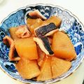 amjkao's cooksnap of when they made 味染み大根とやわらか蛸の煮物.
