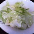 ともっっぺ's cooksnap of when they made お弁当の隙間に♪キャベツと胡麻油とレモン.