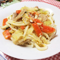 おいも母's cooksnap of when they made 豚と白菜の中華焼きうどん.