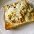 かたのさくら's cooksnap of when they made ザクッと美味しいグラノラトースト.