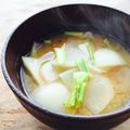 kaokaofood's cooksnap of when they made かぶとかぶの葉のみそ汁.