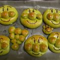 りゅーりゅー's cooksnap of when they made アンパンマンの抹茶＆あんこ入りパン.