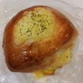 りさ's cooksnap of when they made HBで簡単♡チーズたっぷりハムチーズパン.