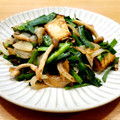 かなりんココりん's cooksnap of when they made 厚揚げとニラ味噌炒め.