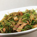 yuuu1rooou's cooksnap of when they made もやし豆苗炒め.