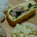 вё⭐чü's cooksnap of when they made 小松菜とウインナーとチーズの卵焼き.