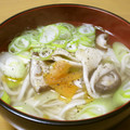 ちっぷ（’９５）'s cooksnap of when they made 覚書用★なか卯の鶏塩うどん風塩ちゃんこ鍋.