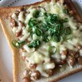 わ五助's cooksnap of when they made 納豆チーズトースト.