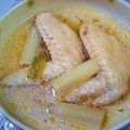 Mrシモブクレ's cooksnap of when they made 簡単♪鶏手羽と長ネギのコンソメ煮.