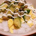 deeejiii's cooksnap of when they made 超絶簡単♡鶏の照り玉丼〜アボカド入り〜.