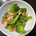 ＭＩ−ＳＡＮ's cooksnap of when they made ブロッコリーとベーコンの塩麹炒め.