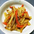 ∠Ｍｉｉ's cooksnap of when they made じゃがいもと人参のニンニク醤油できんぴら.