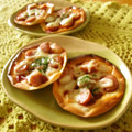 caramel-cookie's cooksnap of when they made おつまみに♪焼売の皮で簡単ピザ.