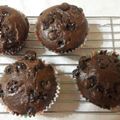 クックYUZ386☆'s cooksnap of when they made ココアとチョコのホシノマフィン.