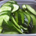 ぶりこまち's cooksnap of when they made 材料３つ！じゃい家の「キュウリの漬け物」.