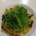 miopii's cooksnap of when they made 春菊と豚肉のバターポン酢パスタ.