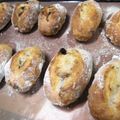 よしよしよしよし's cooksnap of when they made フランスパン♪くるみリュスティック.