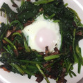 ももちゃん1's cooksnap of when they made ほうれん草の巣ごもり卵.