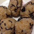 sakutakuhitoshu's cooksnap of when they made △塩昆布とごま油のおにぎり△.