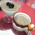 海猿大好きママ's cooksnap of when they made 黒豆豆乳プリン.