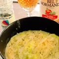 クック9FHJ8A☆'s cooksnap of when they made 即席豚骨乳ラーメン*とろけるキャベツ入り.