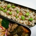 プル＃２４'s cooksnap of when they made おいなりあげ＆塩昆布＆枝豆の混ぜご飯.