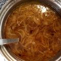 Hagumi13's cooksnap of when they made 簡単！我が家のオニオンコンソメスープ♪.