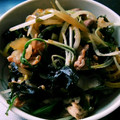 きえまま's cooksnap of when they made 豚肉と新わかめ・新玉ねぎの炒めもの.
