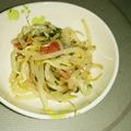 suzu1027's cooksnap of when they made あと一品！もやしの梅しそ和え.