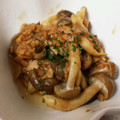 ★HIRORO★'s cooksnap of when they made しめじとツナのオイスター炒め.