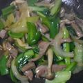 viviouji's cooksnap of when they made 豚ハツのオイスターソース炒め.