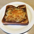 take♪aki♪'s cooksnap of when they made カレーリメイク❤︎とろ〜りカレートースト.