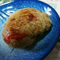 クックUL8OCM☆'s cooksnap of when they made 残った炊き込みご飯で焼おにぎり.